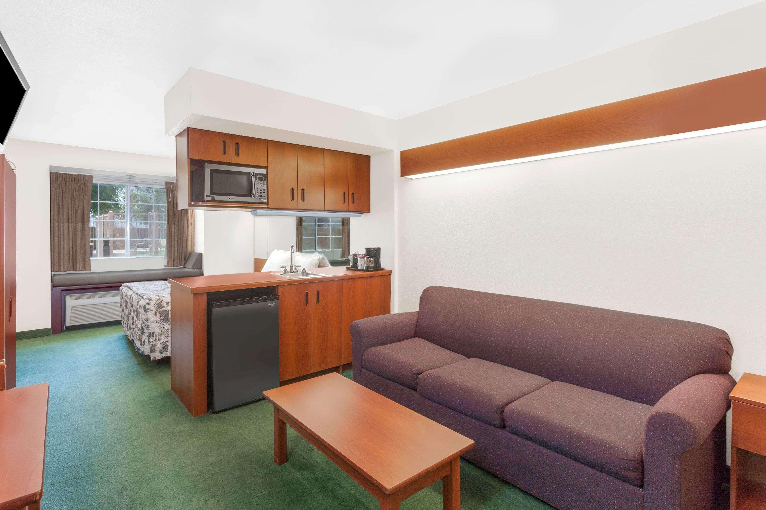 Microtel Inn & Suites By Wyndham Wellton מראה חיצוני תמונה