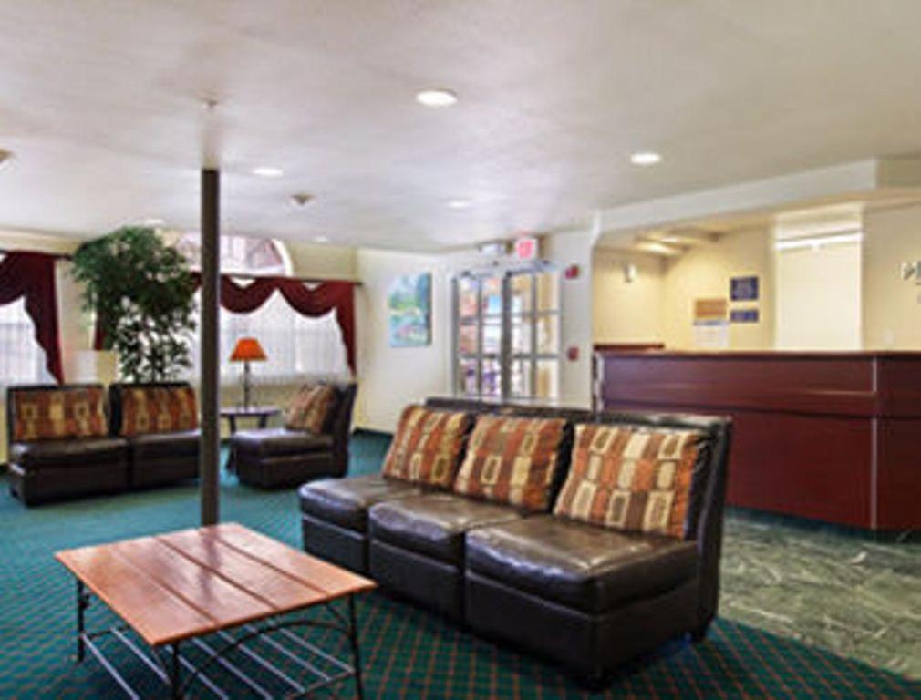 Microtel Inn & Suites By Wyndham Wellton מראה פנימי תמונה